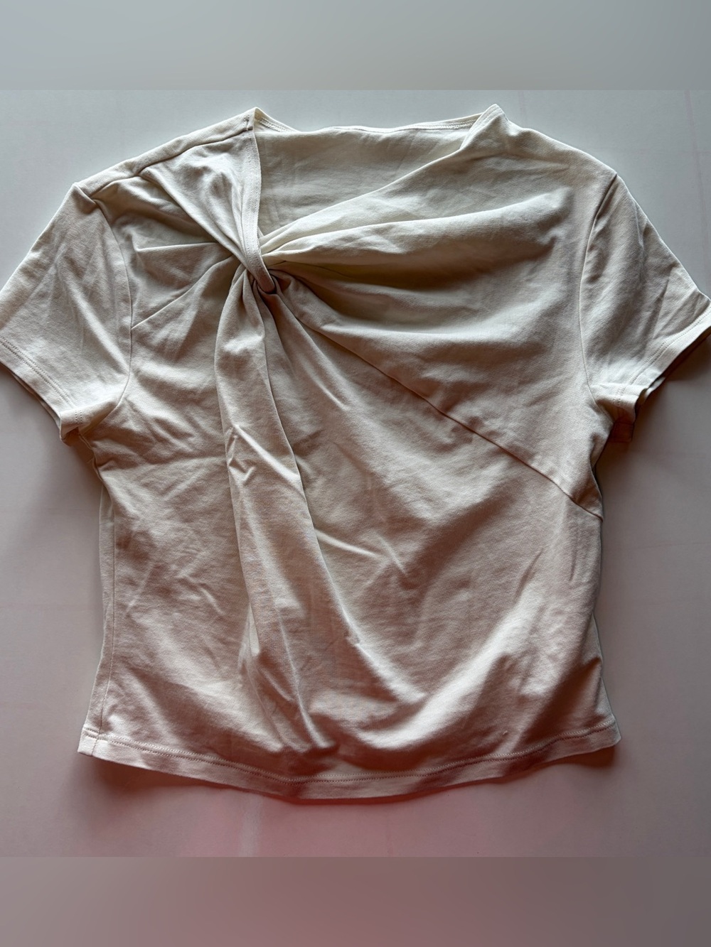 Lululemon Asymmetrical Front-Twist Top shirt short sleeve cream women’s Xsmall